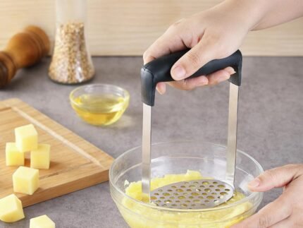 Heavy-Duty Stainless Steel Potato Masher – Manual Handheld Vegetable Crusher & Kitchen Mashing Tool