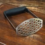 Heavy-Duty Stainless Steel Potato Masher – Manual Handheld Vegetable Crusher & Kitchen Mashing Tool