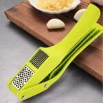 Dual-Function Garlic Press & Slicer – Stainless Steel Kitchen Tool for Garlic Puree, Slices & Mashing
