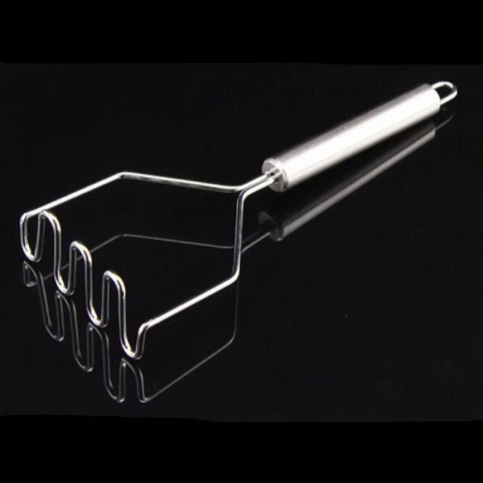 Kitchen Stainless Steel Manual Potato Masher – Wave-Shaped Kitchen Crusher for Smooth Mashed Potatoes & Vegetable Prep