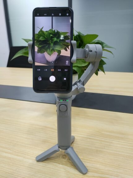 Portable Video Gimbal Stabilizer – F5 Professional Support for Smooth Shots