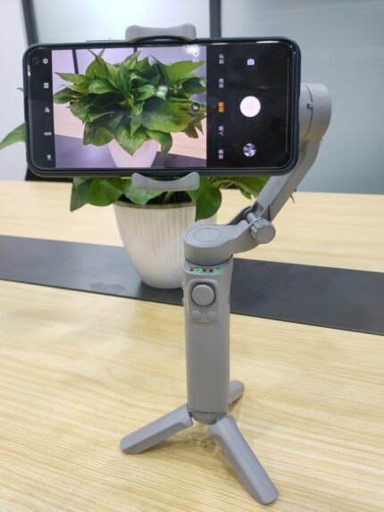 Portable Video Gimbal Stabilizer – F5 Professional Support for Smooth Shots