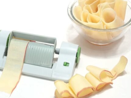 Stainless Steel Manual Apple & Potato Peeler – Rotating Fruit Slicer & Multifunction Cutting Tool